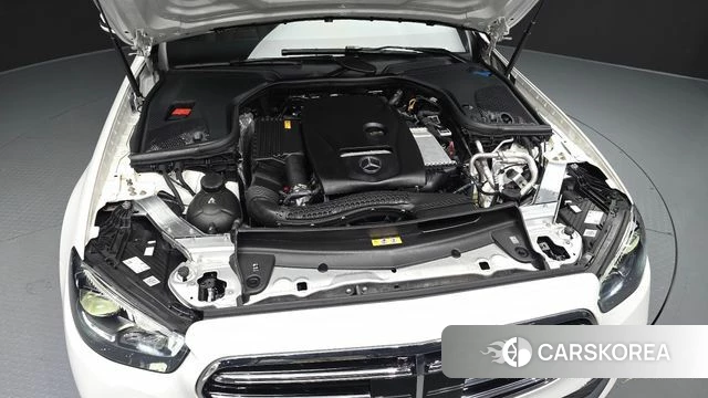 Mercedes-Benz E-Class W213 id 4506791 из Кореи 29