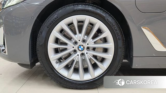 BMW 5 Series (G30) id 4785052 из Кореи 16