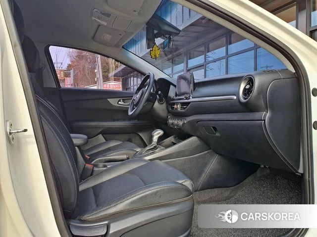 Kia Come New K3 id 4180521 из Кореи 8