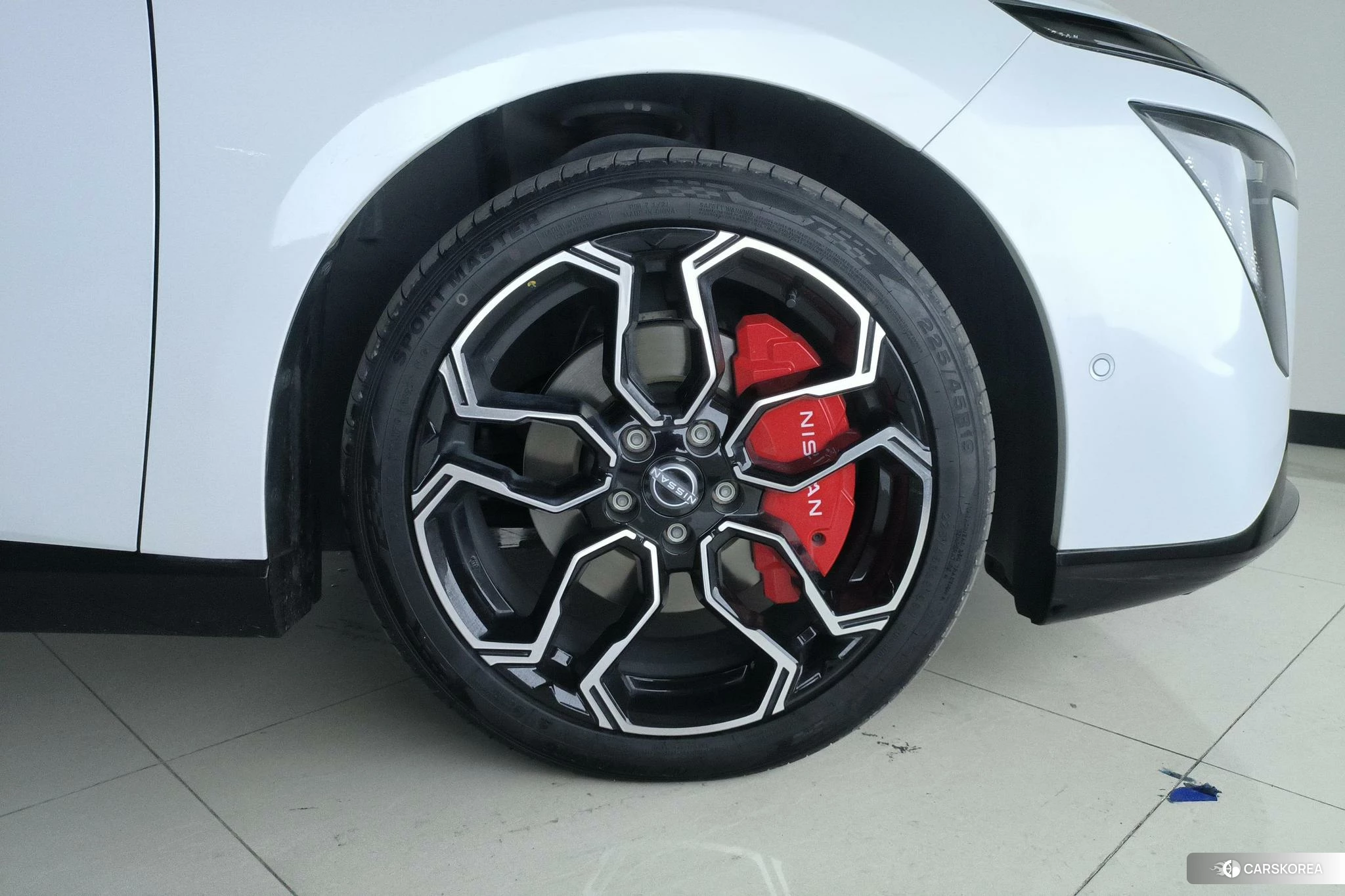 Nissan N7 id 4454497 из Китая 13