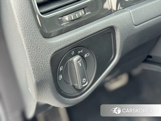 Volkswagen Golf id 4217356 из Китая 21