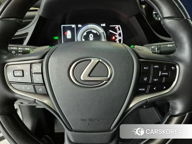Lexus ES300h 7th generation id 4847981 из Кореи 16