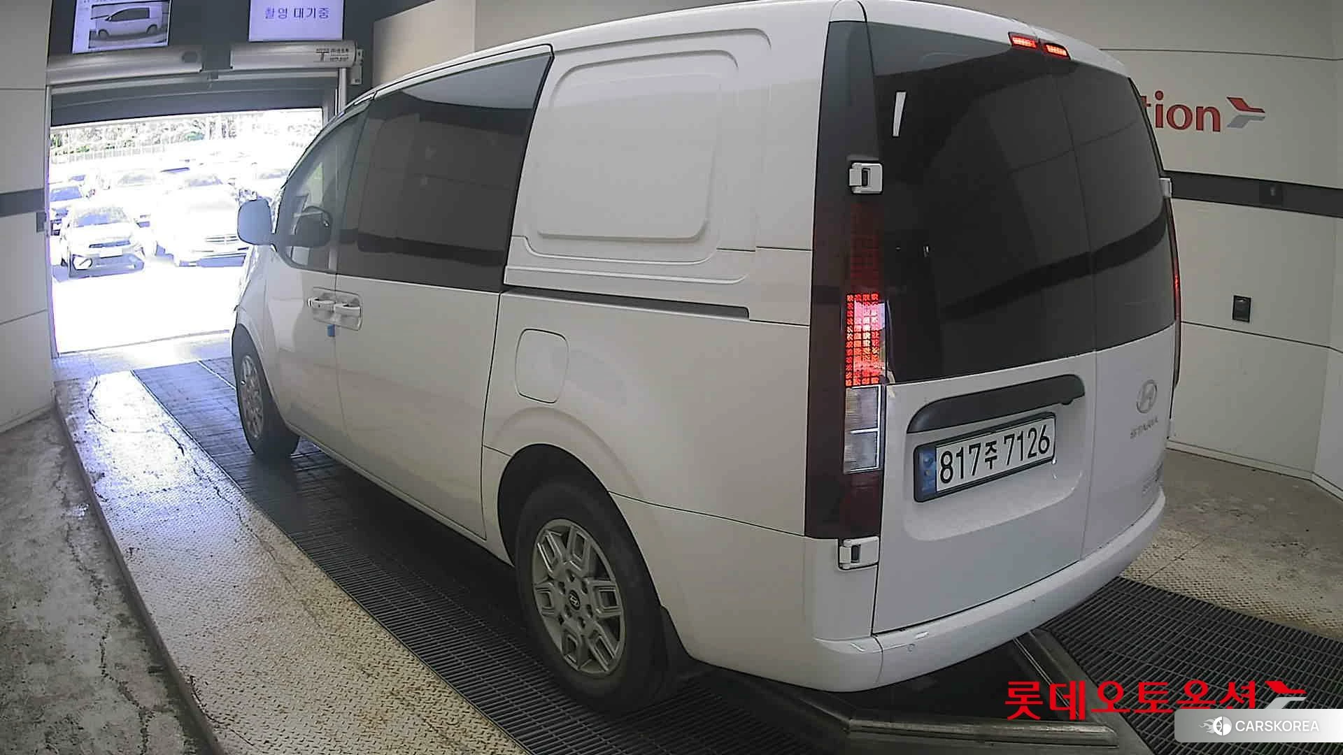 Hyundai Staria Hybrid id 4902398 из Кореи 32