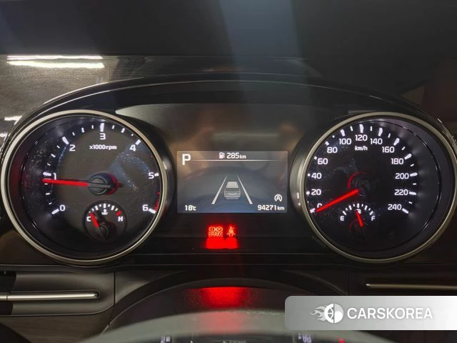 Kia Carnival 4th generation id 4223160 из Кореи 16