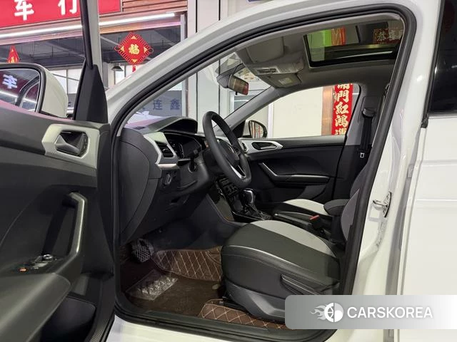 Volkswagen Exploring the shadow id 4341859 из Китая 9