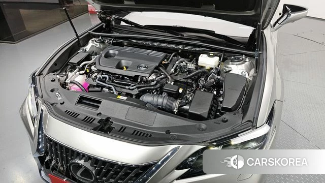 Lexus ES300h 7th generation id 4354511 из Кореи 30