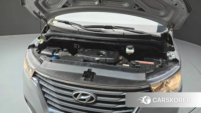 Hyundai The New Grand Starex id 3807880 из Кореи 16