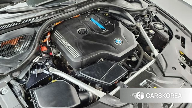 BMW 5 Series (G30) id 4389296 из Кореи 30