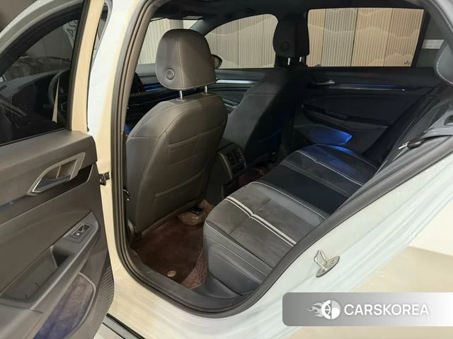 Volkswagen Golf id 4261194 из Китая 17