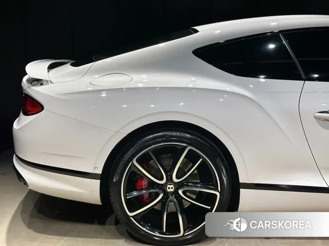 Bentley Continental GT 3rd Generation 2019 Белый из Кореи, фото 6