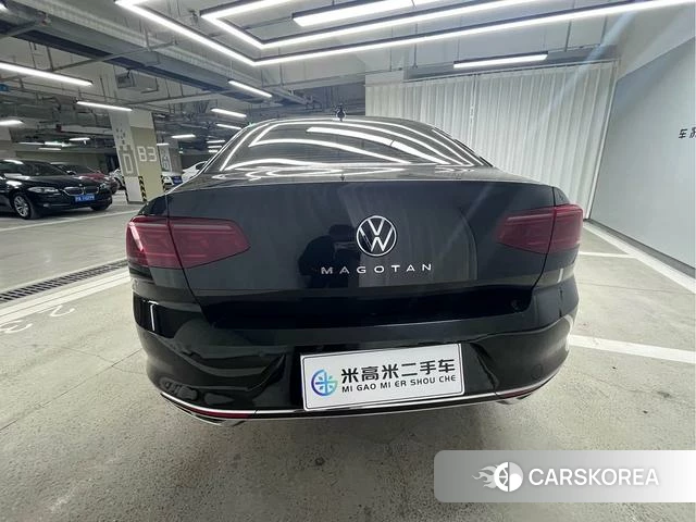 Volkswagen Magotan 2023 Черный из Китая, фото 6