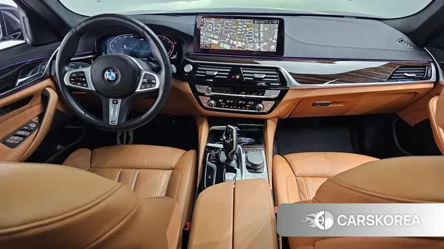 BMW 5 Series (G30) id 3355089 из Кореи 16