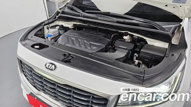 Kia The New Carnival id 2860209 из Кореи 16