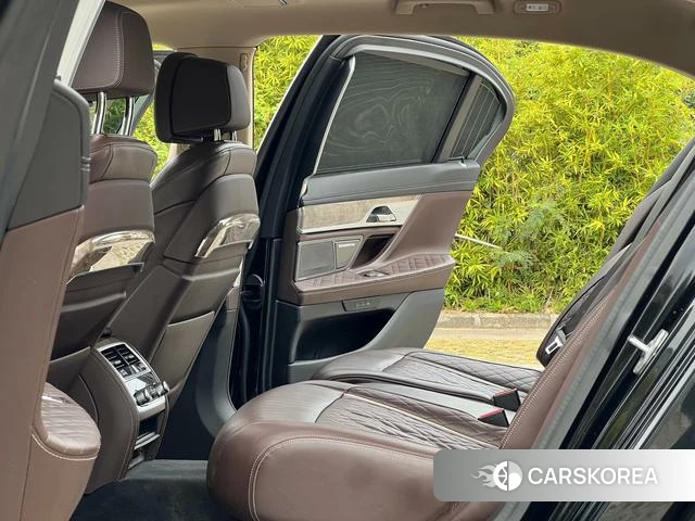 BMW 7 series id 4290981 из Китая 26