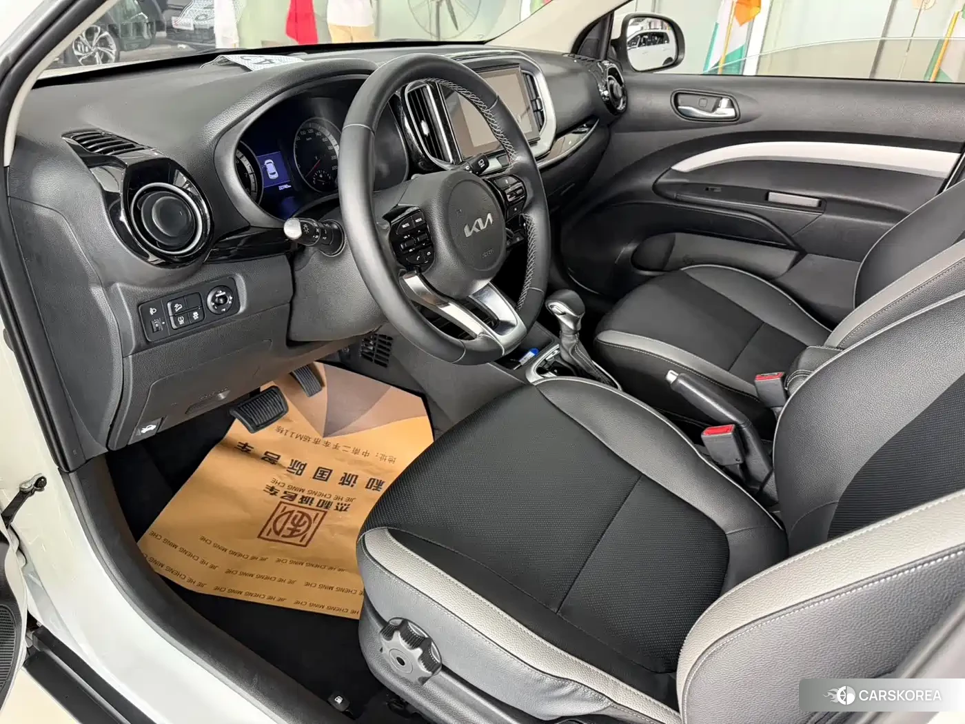 Kia KX1 2022 Белый из Китая, фото 6