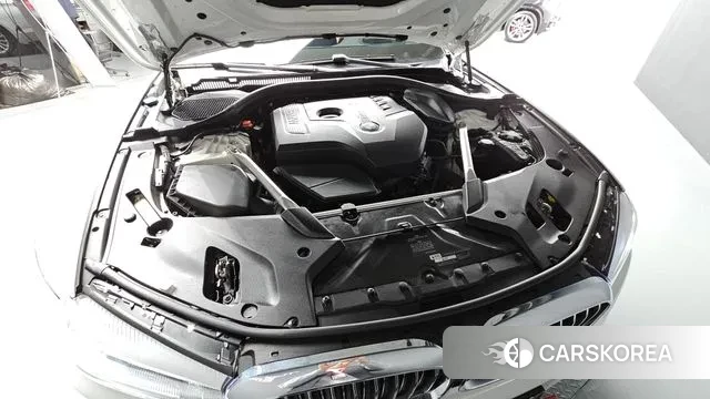 BMW 5 Series (G30) id 3291965 из Кореи 16