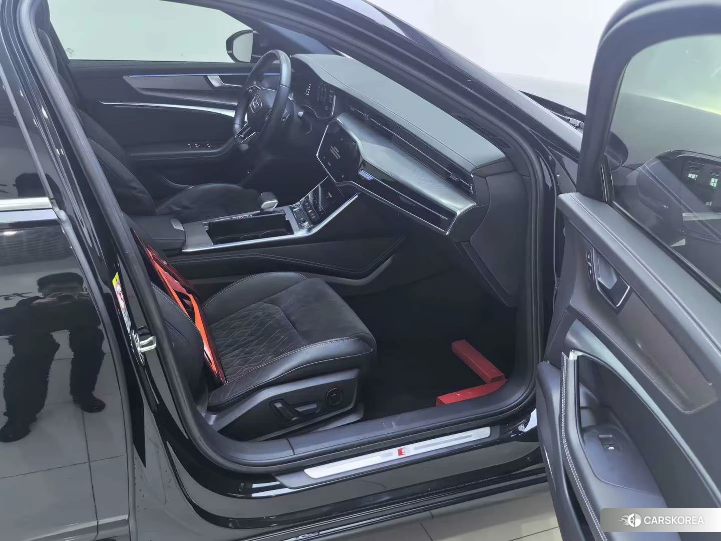 Audi A6L id 4454060 из Китая 13