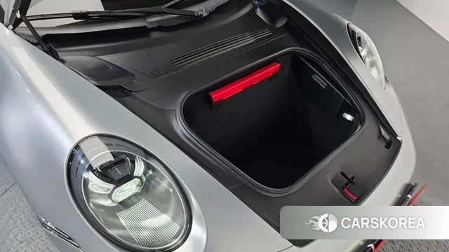 Porsche 911(992) id 3573457 из Кореи 16