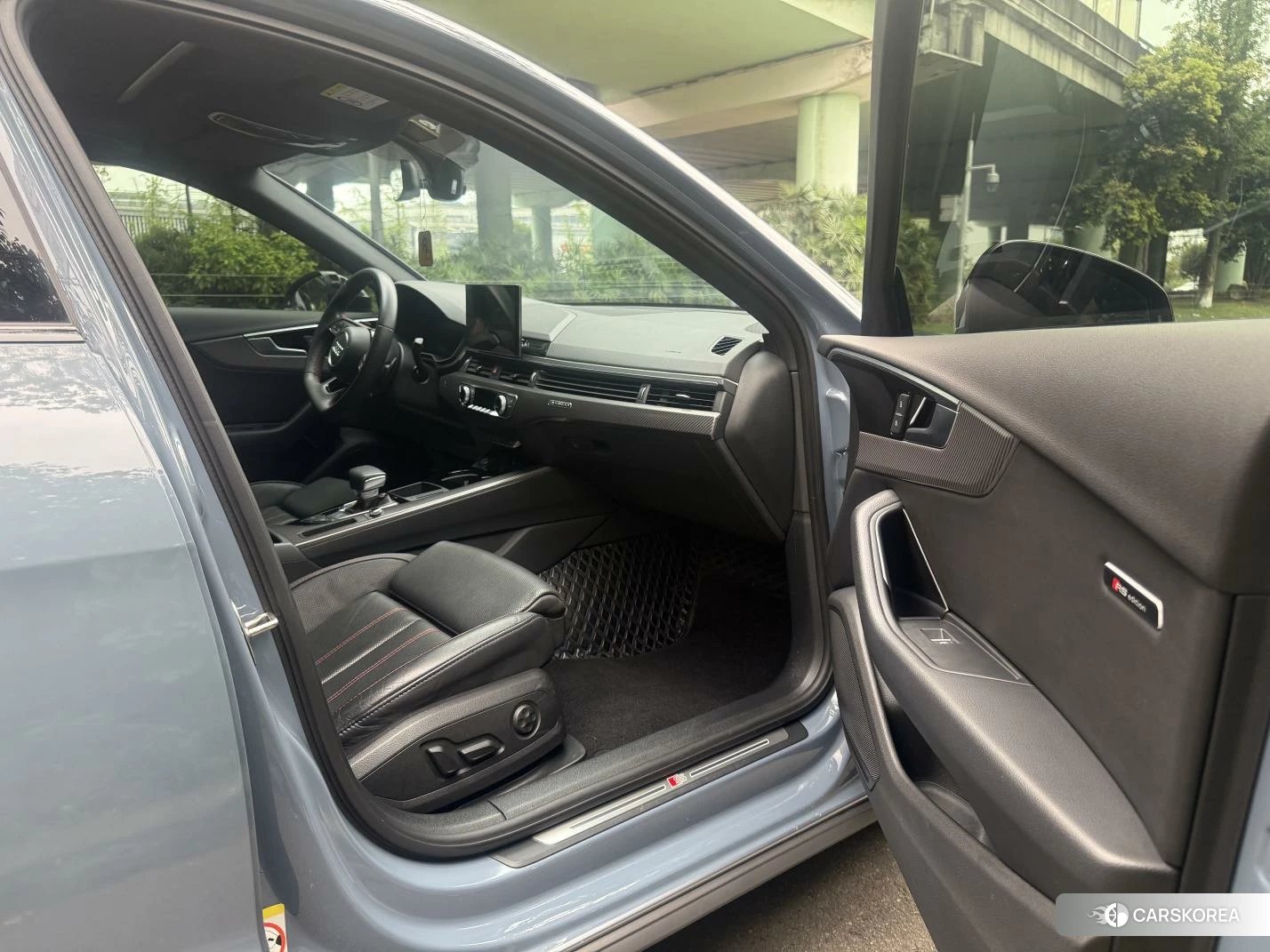 Audi A4L id 4461323 из Китая 18