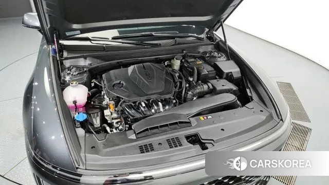 Hyundai Grandeur (GN7) id 3136926 из Кореи 16