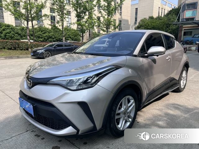 Toyota C-HR 2022 Темно-серый из Китая, фото 6