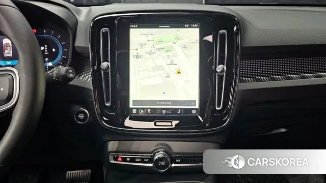 Volvo XC40 id 3638815 из Кореи 16