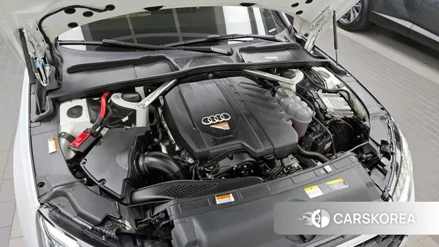 Audi A4 (B9) id 3443318 из Кореи 16