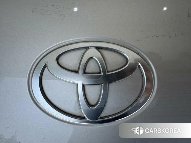 Toyota Camry id 4214051 из Китая 26