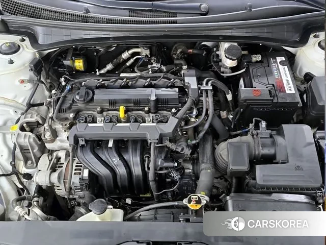 Hyundai Avante (CN7) id 3028588 из Кореи 16