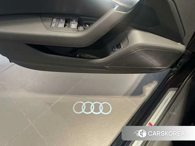 Audi A6L id 4265915 из Китая 13