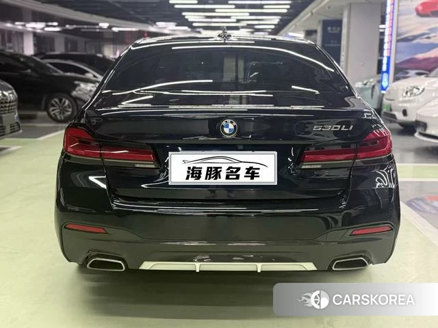 BMW 5 series 2022 Черный из Китая, фото 6