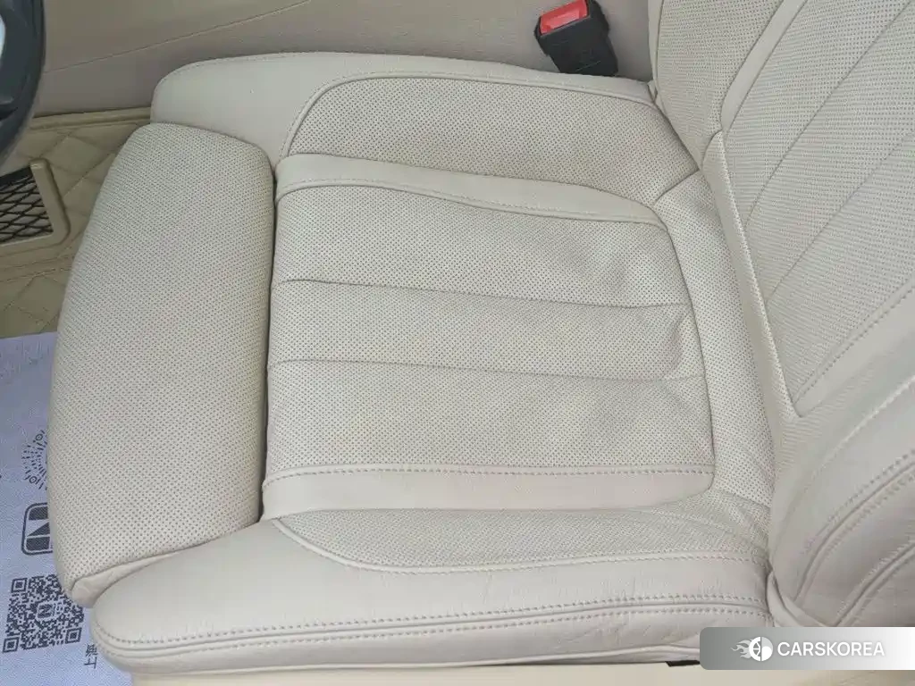 BMW 5 series id 4599773 из Китая 20