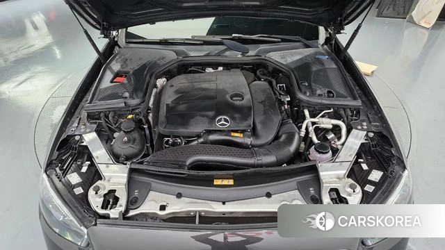 Mercedes-Benz E-Class W213 id 4671256 из Кореи 37