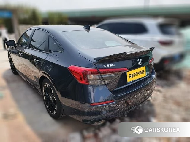 Honda Civic 2024 Темно-серый из Китая, фото 6