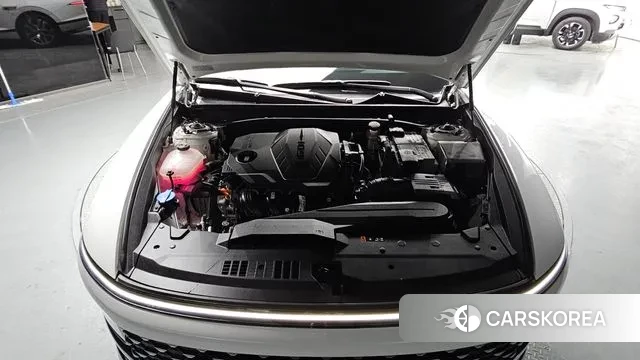 Hyundai Grandeur (GN7) id 3670586 из Кореи 16