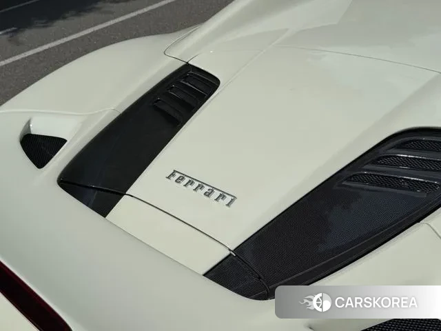 Ferrari F8 Spider id 3068624 из Кореи 16