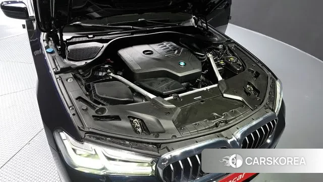 BMW 5 Series (G30) id 3416791 из Кореи 16