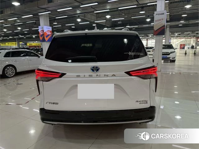 Toyota Saina id 4348712 из Китая 31