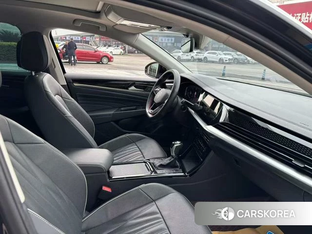 Volkswagen Passat 2023 Черный из Китая, фото 6