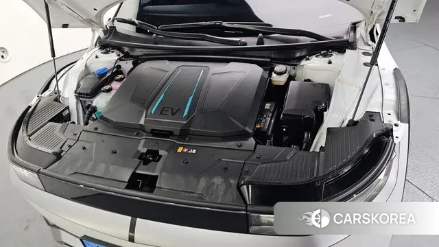 Hyundai Ionic 5 id 3746540 из Кореи 16