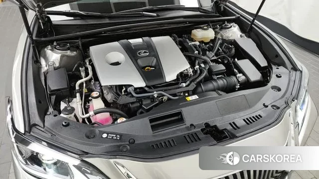 Lexus ES300h 7th generation id 3607475 из Кореи 16