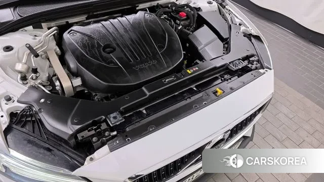 Volvo V60 Cross-Country 2nd Generation id 3736083 из Кореи 16