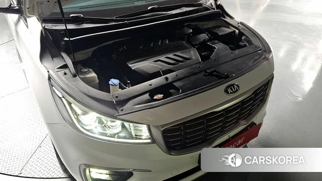 Kia The New Carnival id 3905399 из Кореи 16