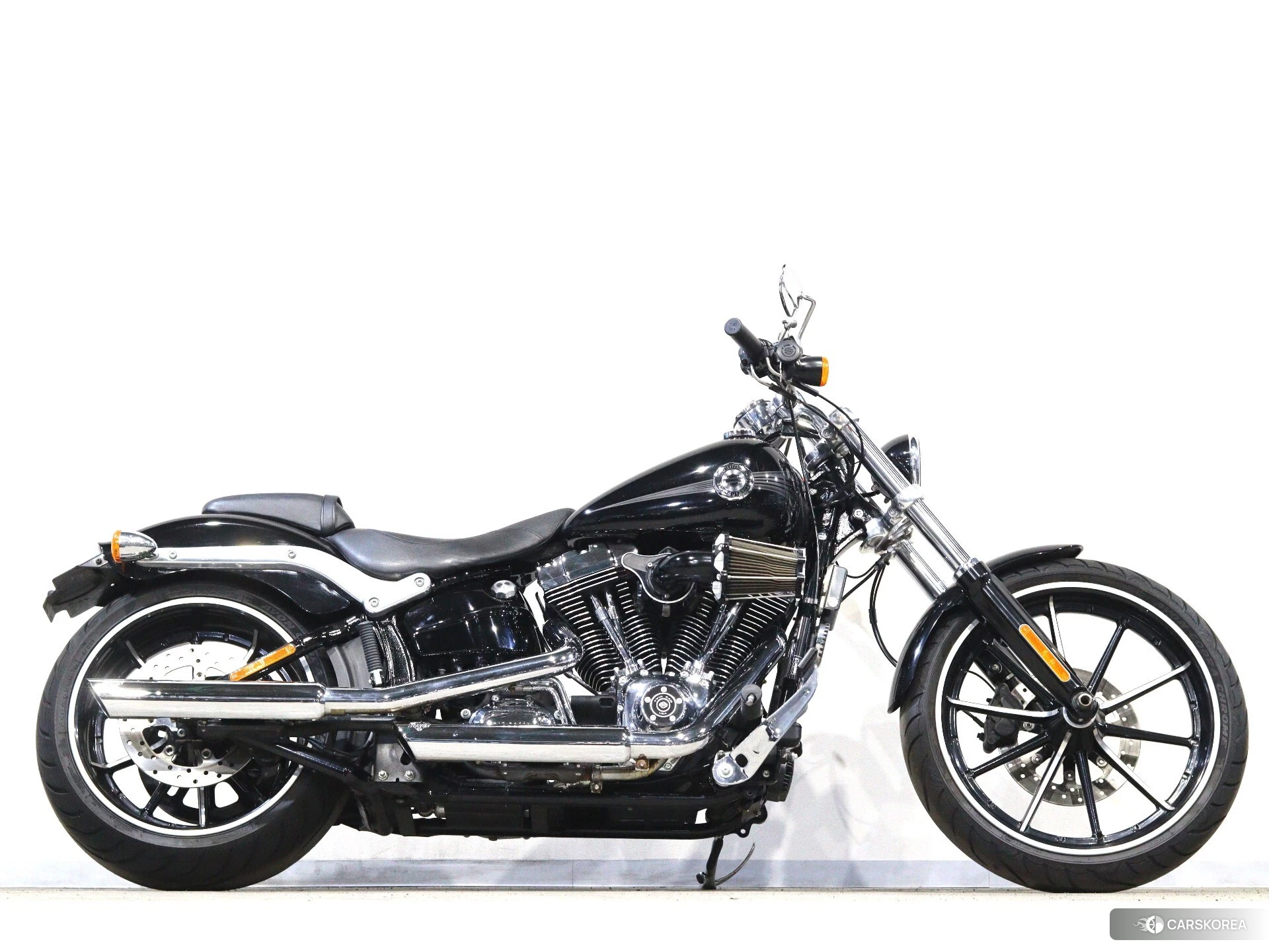 Harley-Davidson Softail Breakout FXSB id 4373711 из Японии 6