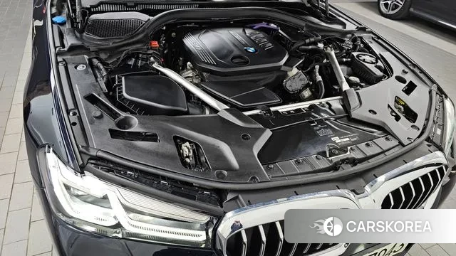 BMW 5 Series (G30) id 3318548 из Кореи 16