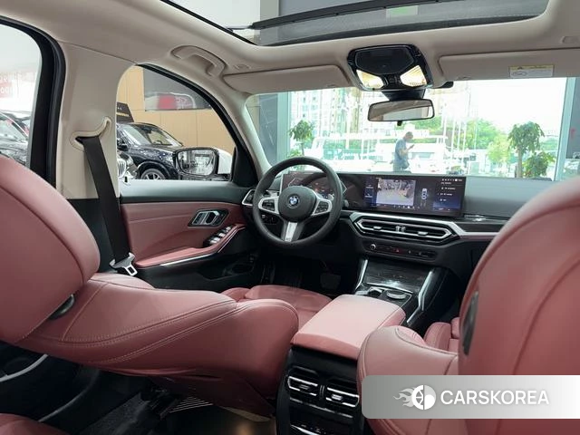 BMW 3 series 2024 Белый из Китая, фото 6
