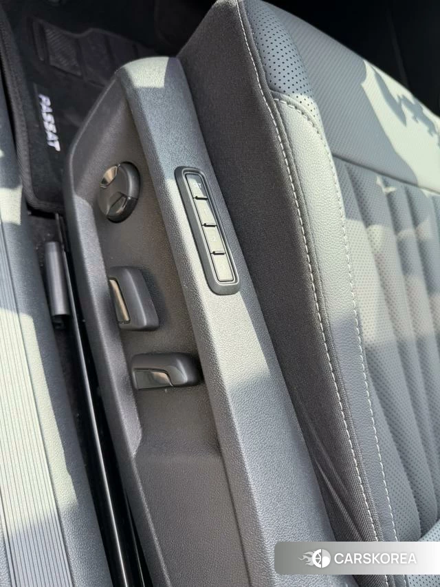 Volkswagen Passat id 4314206 из Китая 10