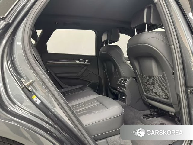 Audi Q5L id 4213455 из Китая 19