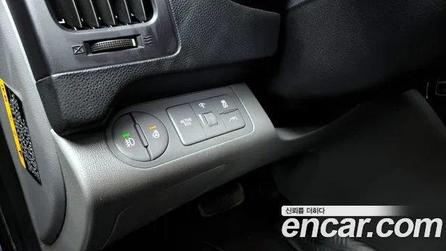 Hyundai The New Grand Starex id 2541598 из Кореи 16