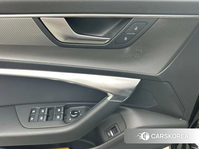 Audi A6L id 4278789 из Китая 20